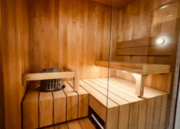 Aurora A2 Ski-in Ski-out By Aavalevi